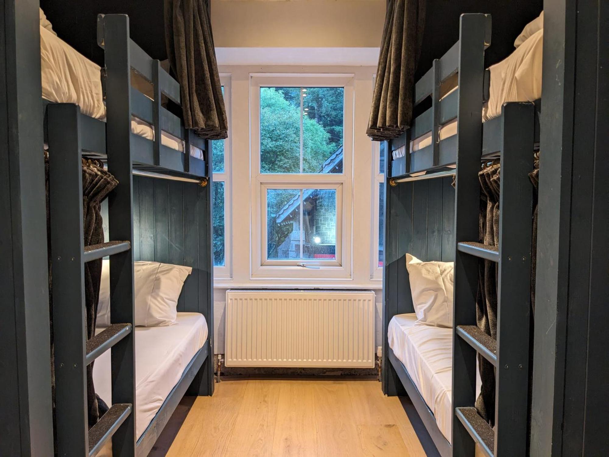 Hostel Base Camp Snowdonia, Gwersyll Cyntaf Eryri Betws-y-Coed Exteriér fotografie